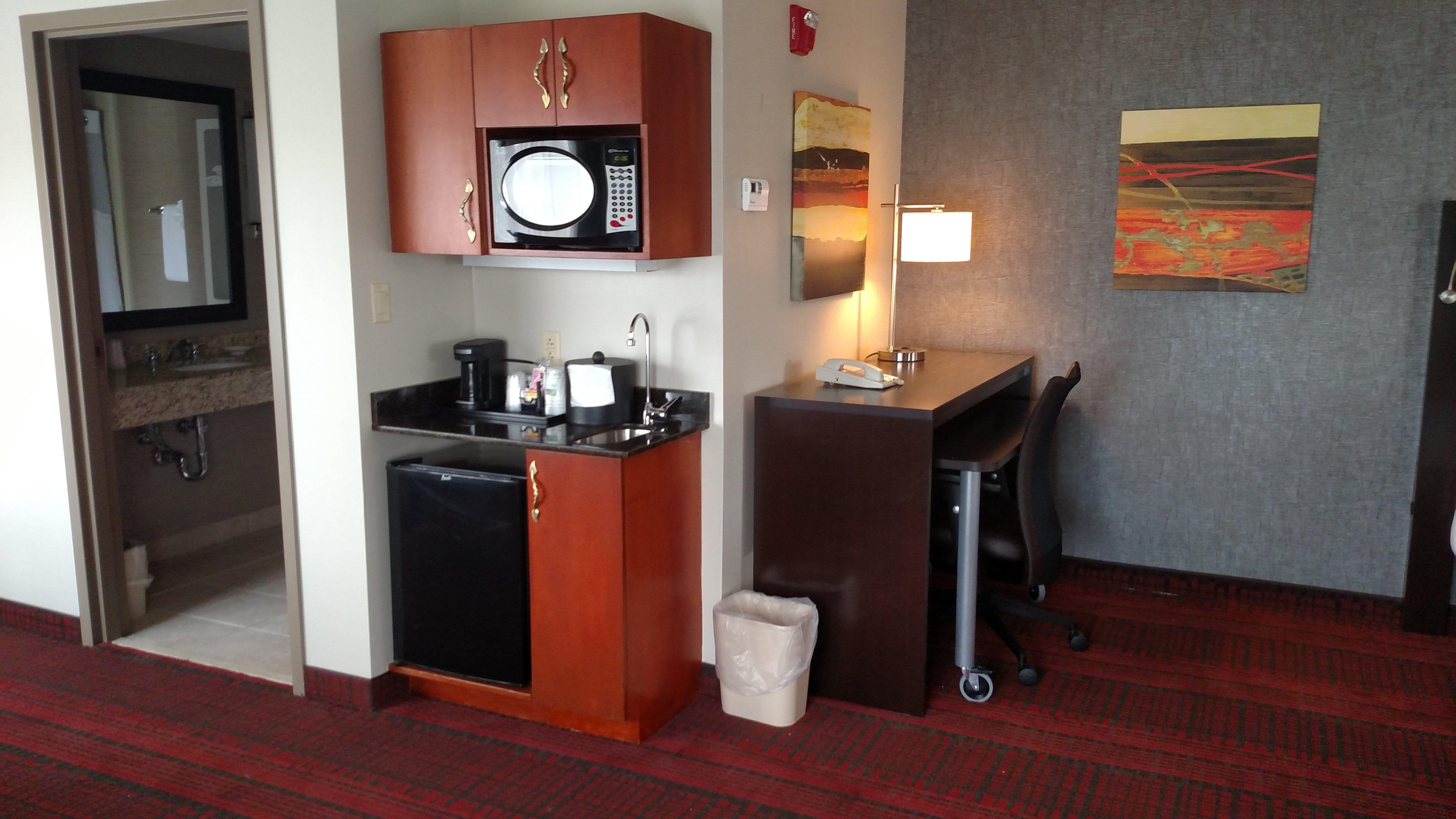 Holiday Inn Express Hotel & Suites Auburn By Ihg Екстериор снимка