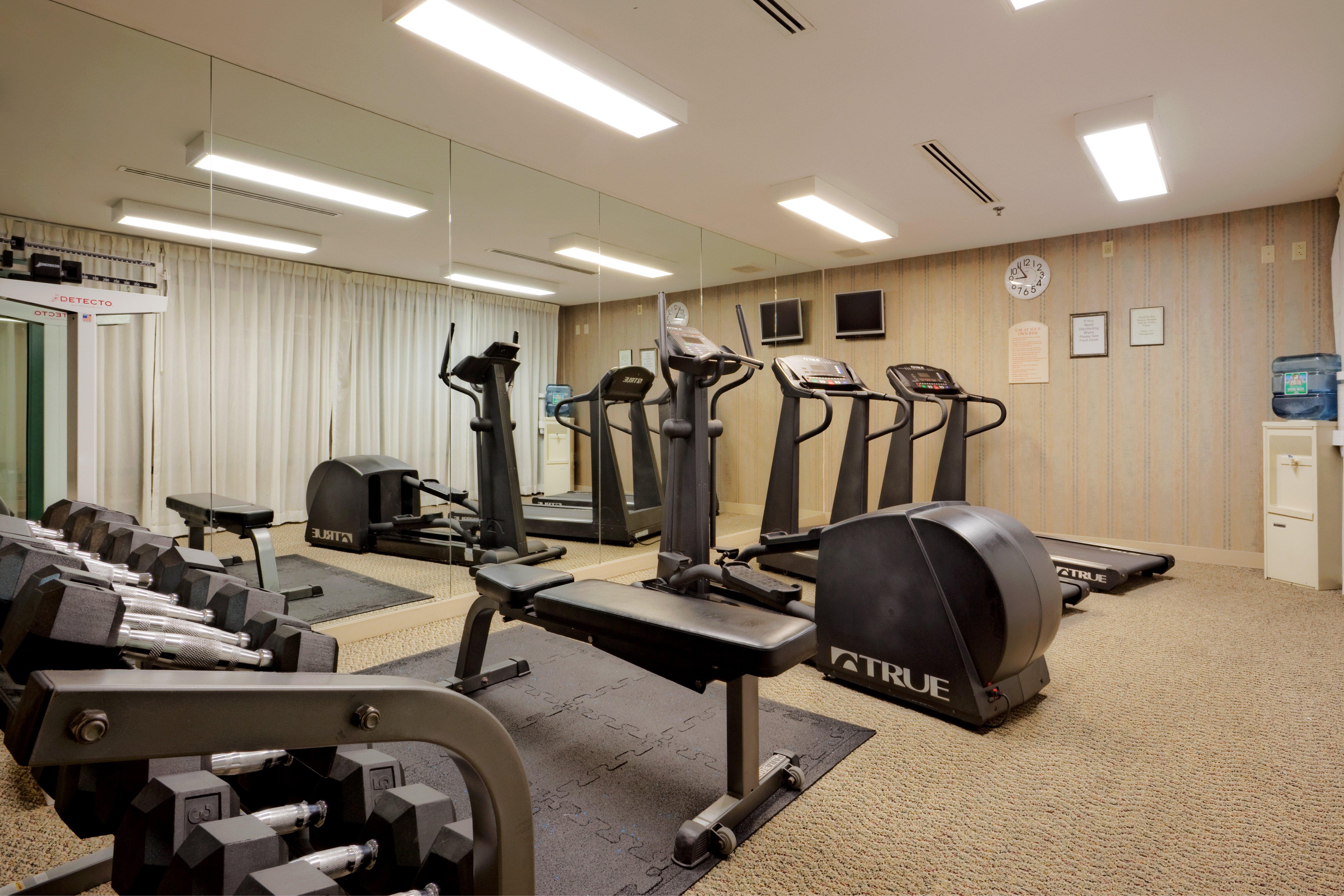 Holiday Inn Express Hotel & Suites Auburn By Ihg Екстериор снимка